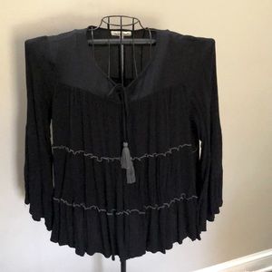 Gorgeous Black top XL